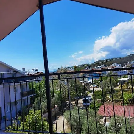 Apartamento Sunshine With Terrace Fethiye